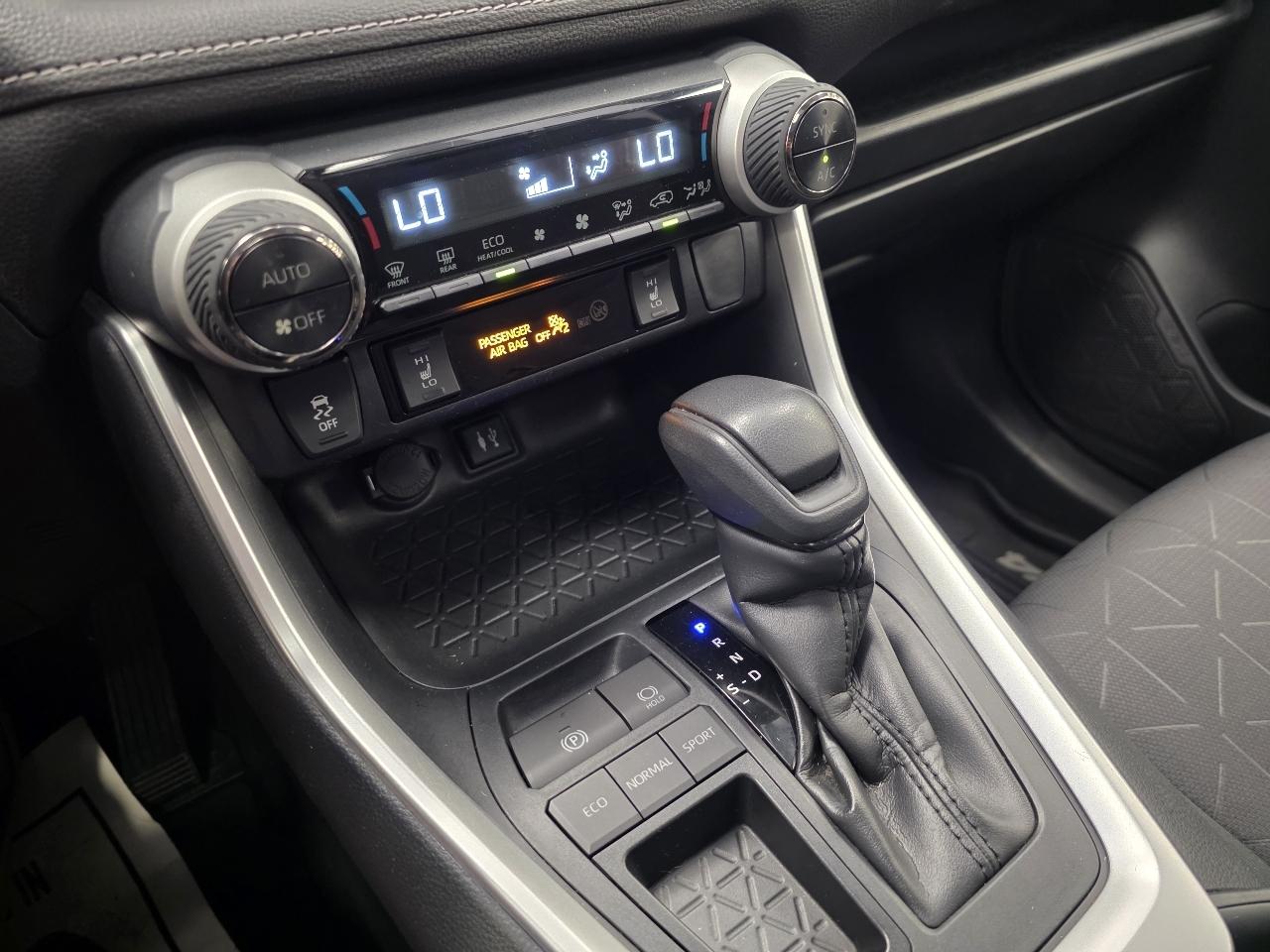 Toyota RAV4 XLE 2019