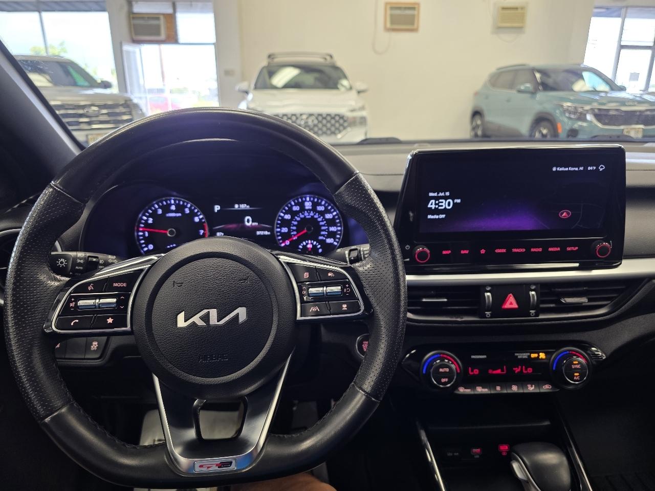 2023 Kia Forte GT-Line - Photo 12