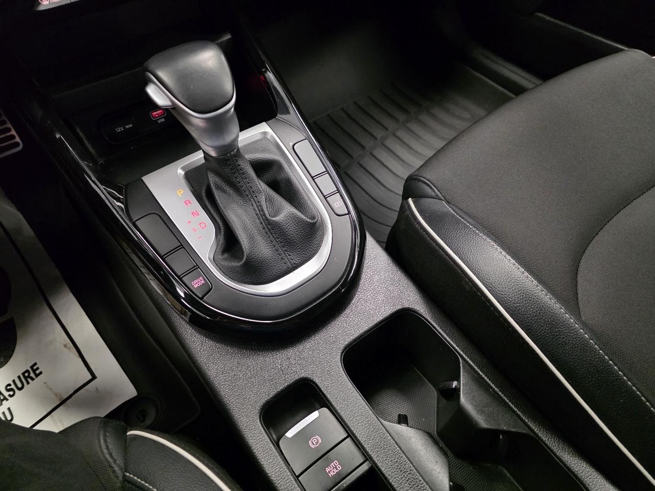 2023 Kia Forte GT-Line - Photo 16