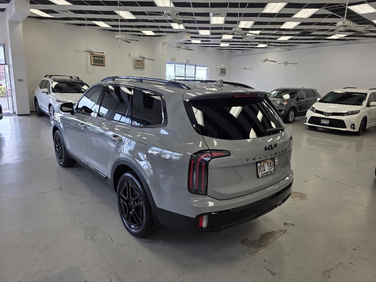 Kia Telluride EX X-Line AWD 2025