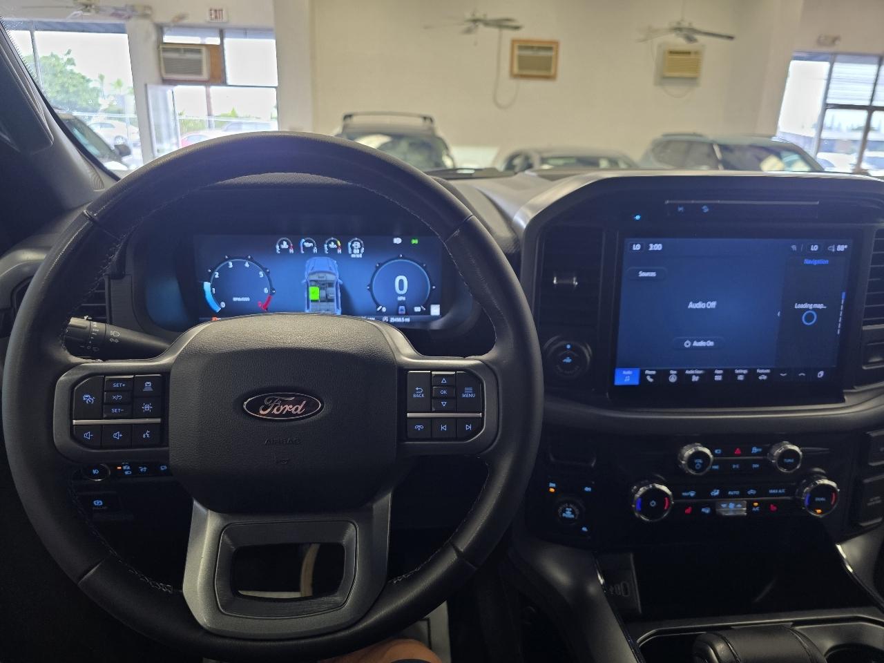 Ford F-150 XLT SuperCrew 4WD 2025