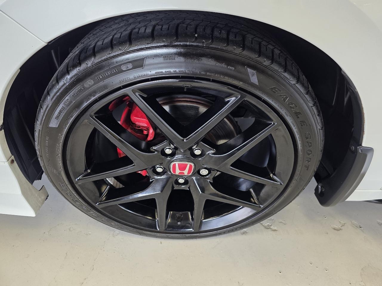 2024 Honda Civic Hatchback Sport - Photo 16