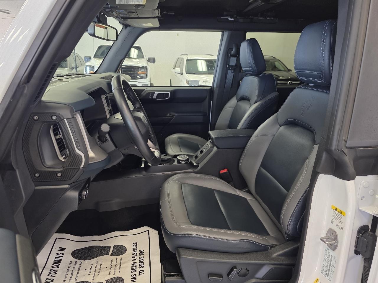 Ford Bronco Outer Banks 4-Door 2024