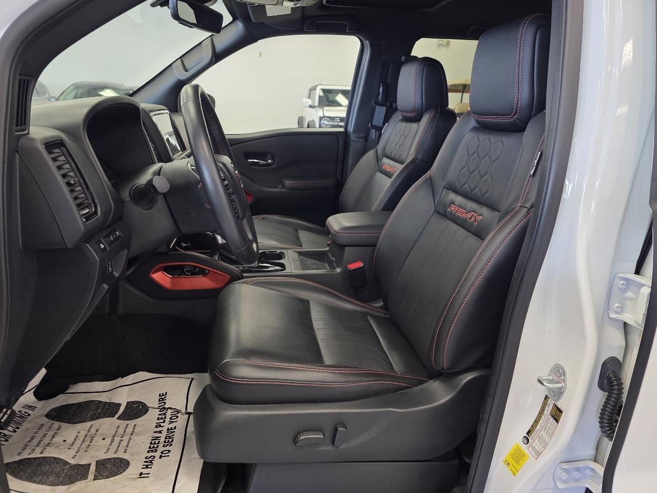 Nissan Frontier photo 9