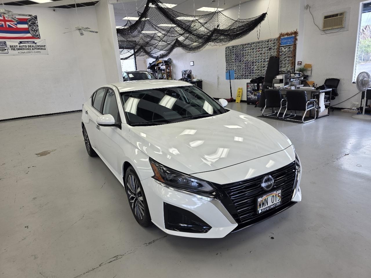 2023 Nissan Altima SV - Photo 7