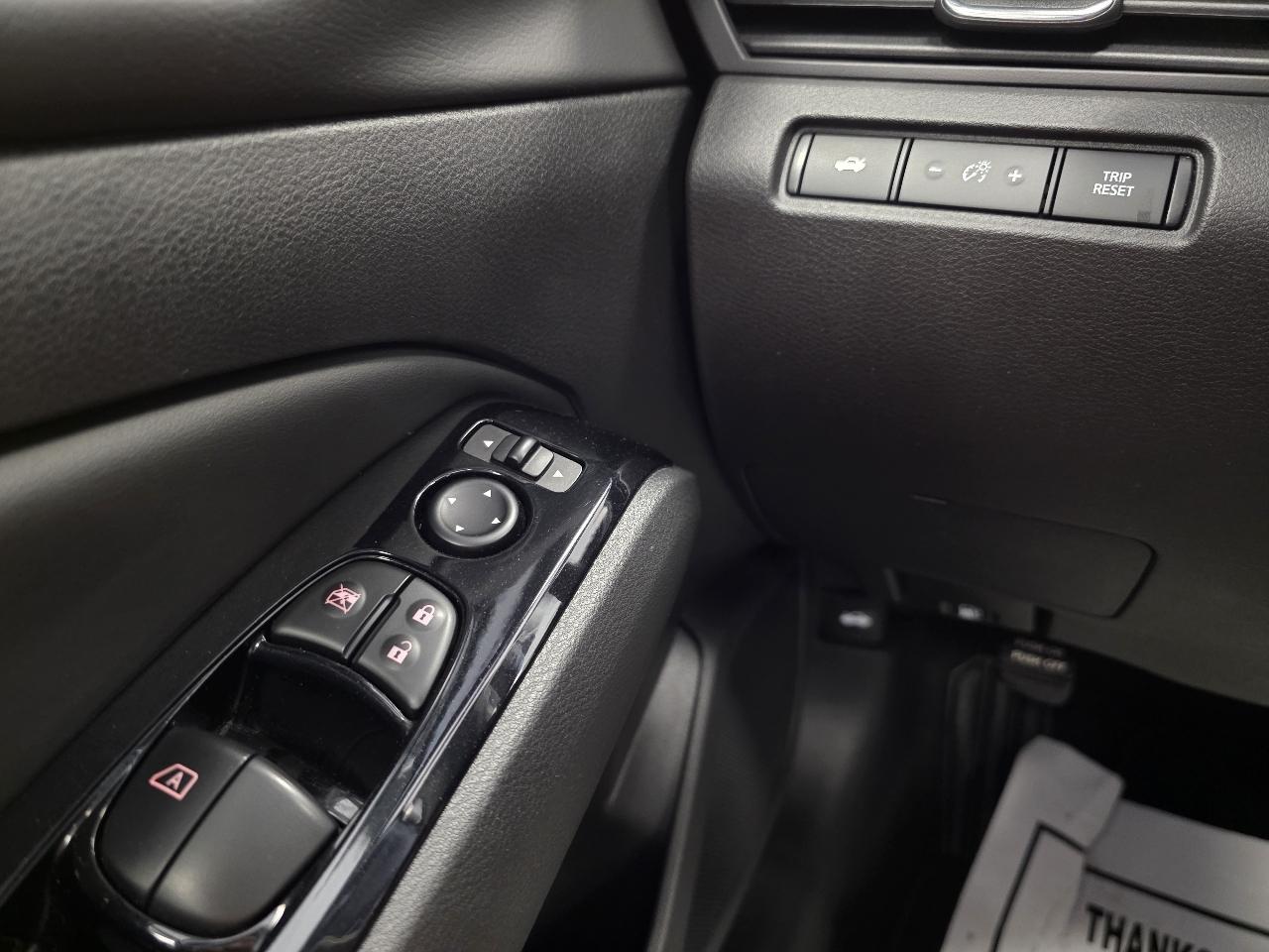 2023 Nissan Altima SV - Photo 14