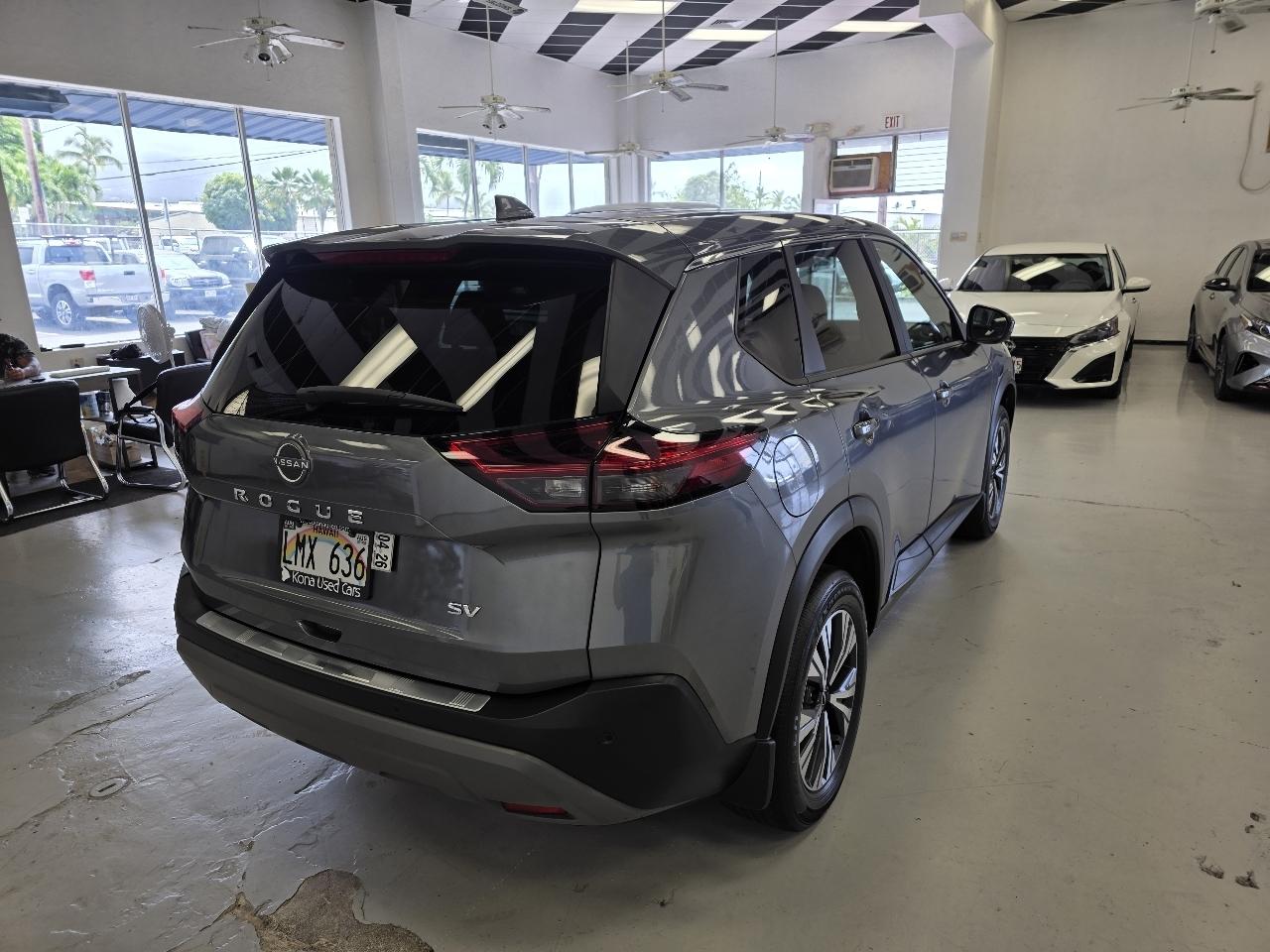 Nissan Rogue photo 5
