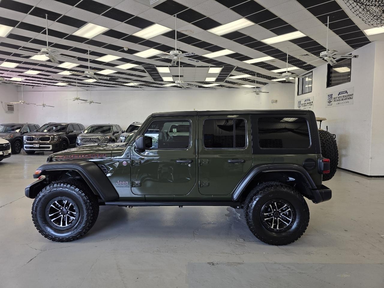 Jeep Wrangler photo 2