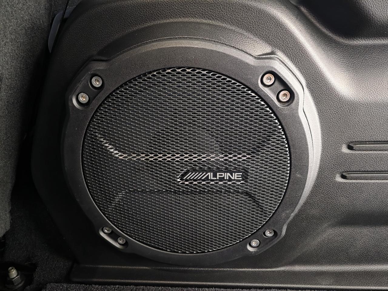 Jeep Wrangler photo 12