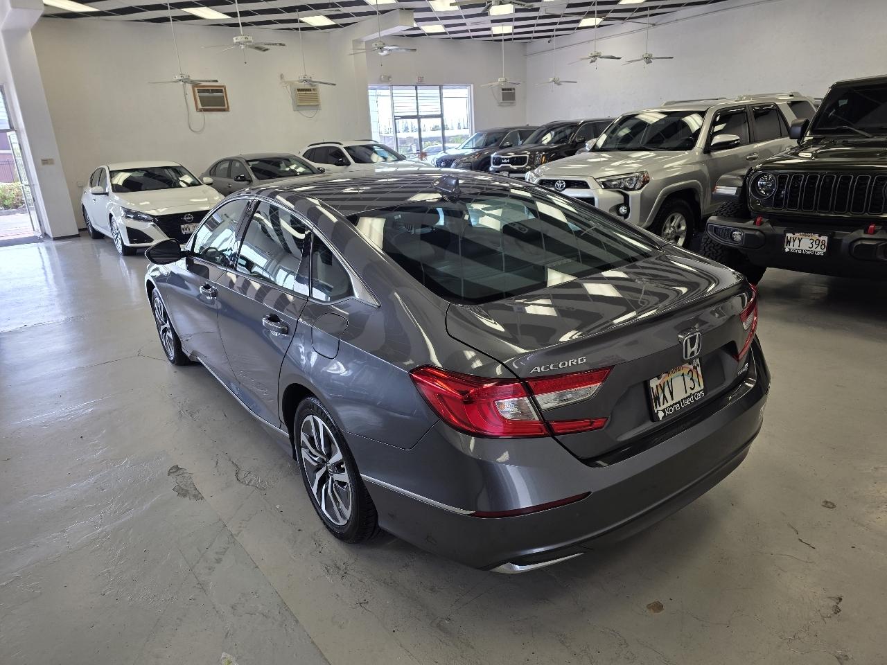 Honda Accord photo 3