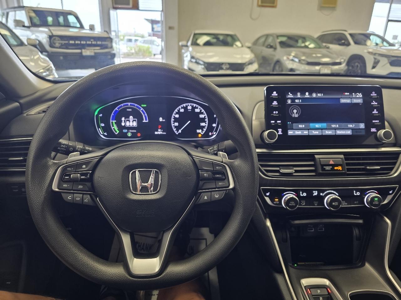 Honda Accord photo 12