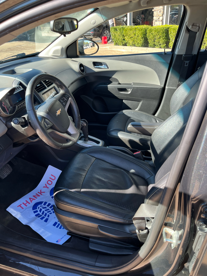 Chevrolet Sonic LTZ Auto Sedan 2015 Chevrolet Sonic LTZ Auto Sedan 2015