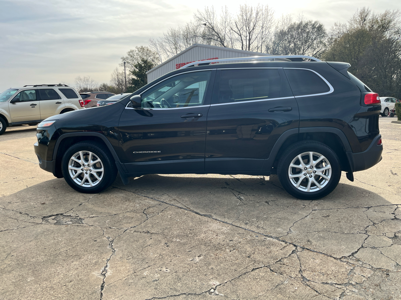 Jeep Cherokee Latitude FWD 2017