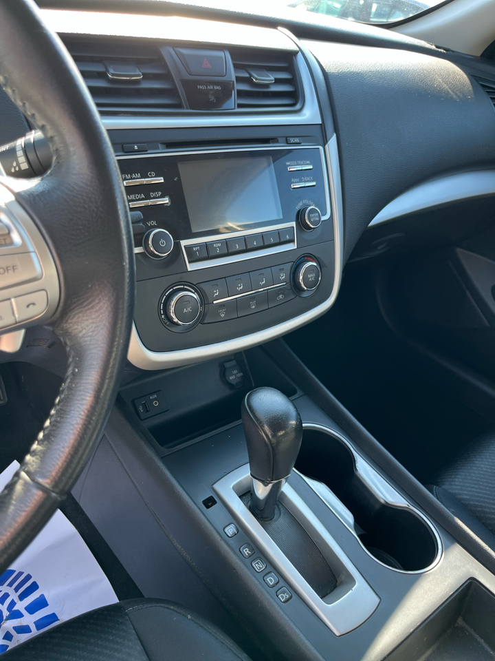 Nissan Altima 2.5 SR 2016
