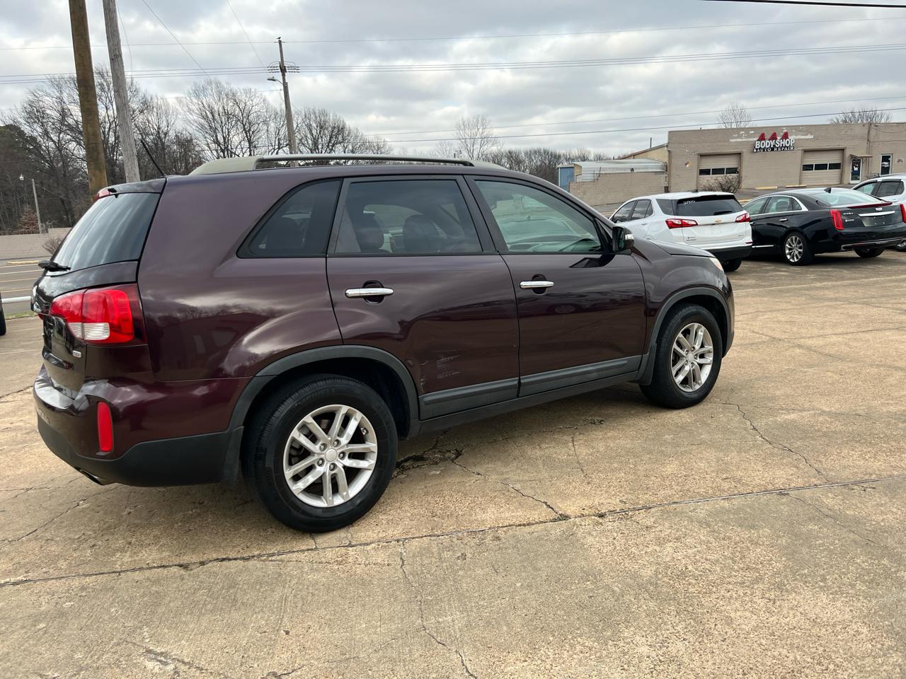 Kia Sorento LX 2WD 2015