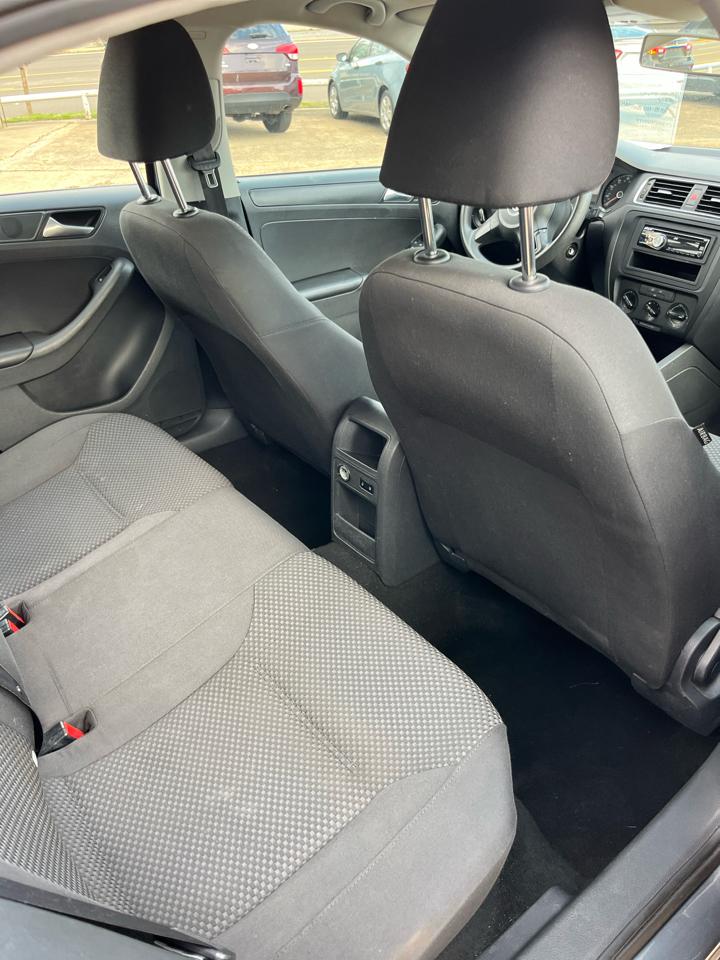 Volkswagen Jetta S 2014