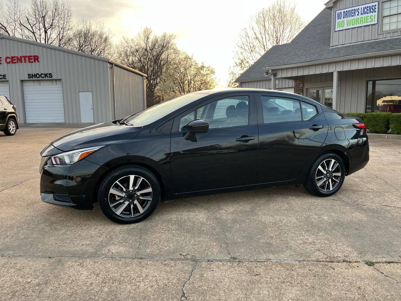 Nissan Versa SV 2021