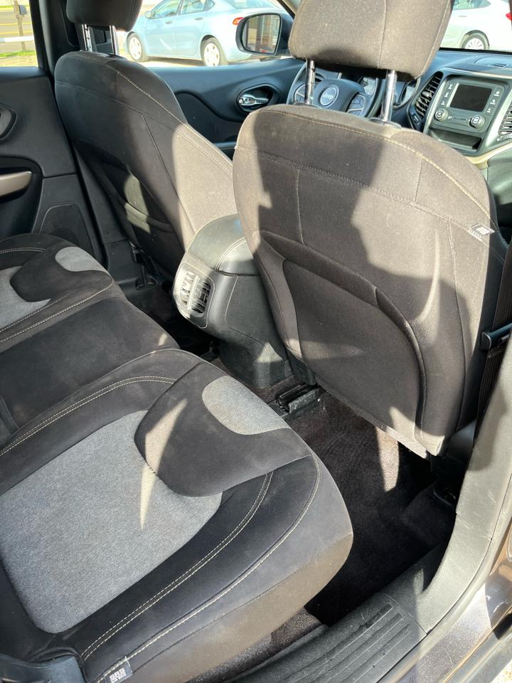 Jeep Cherokee Latitude FWD 2018