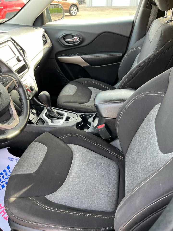 Jeep Cherokee Latitude FWD 2018