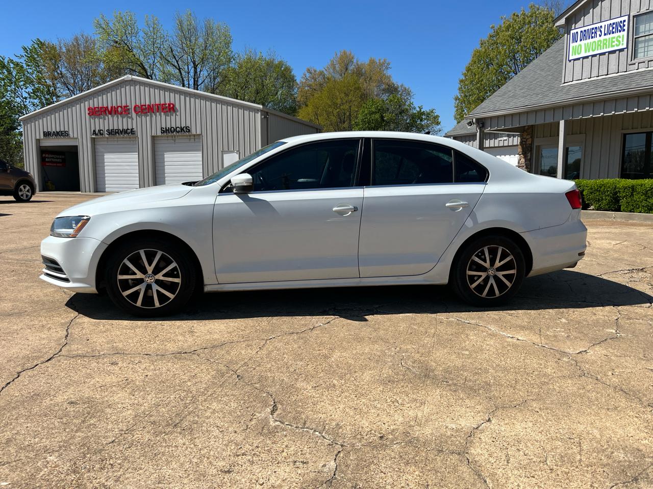 Volkswagen Jetta 1.4T SE 6A 2018