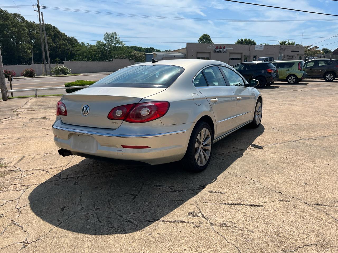 Volkswagen CC Sport PZEV 2010