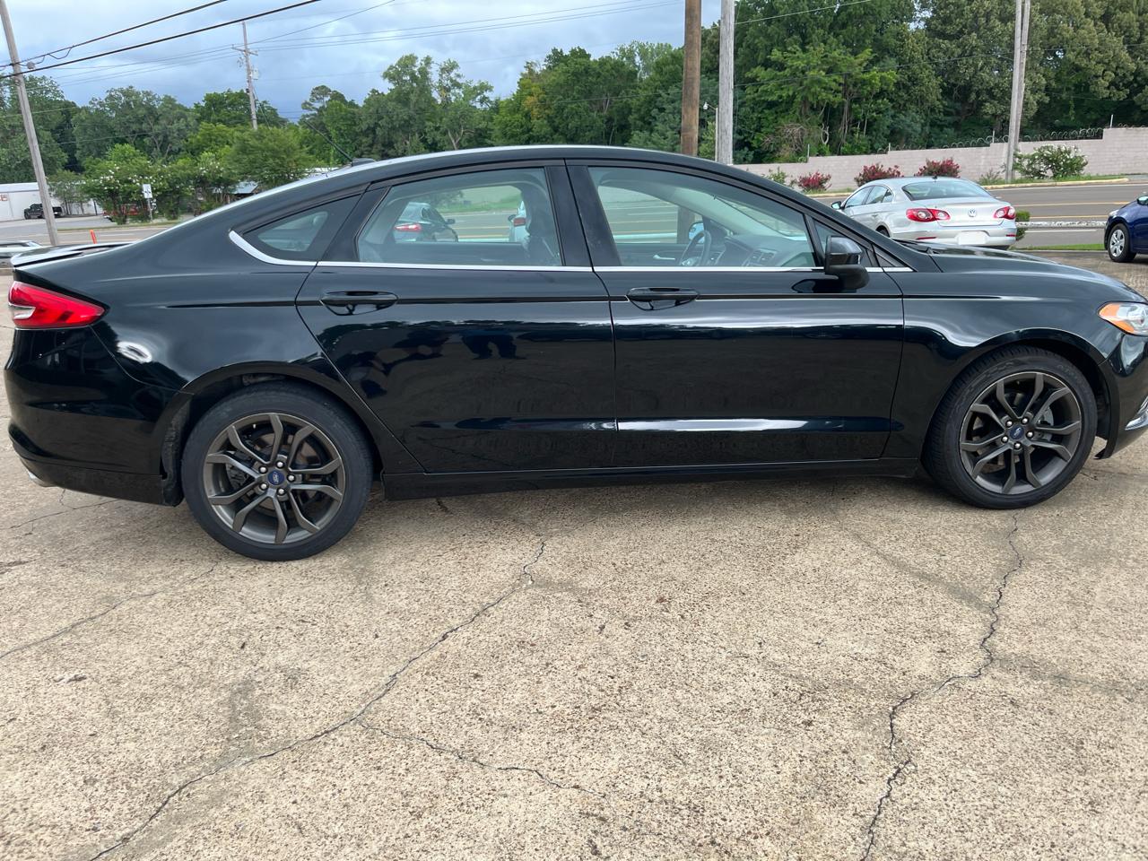 Ford Fusion SE 2018