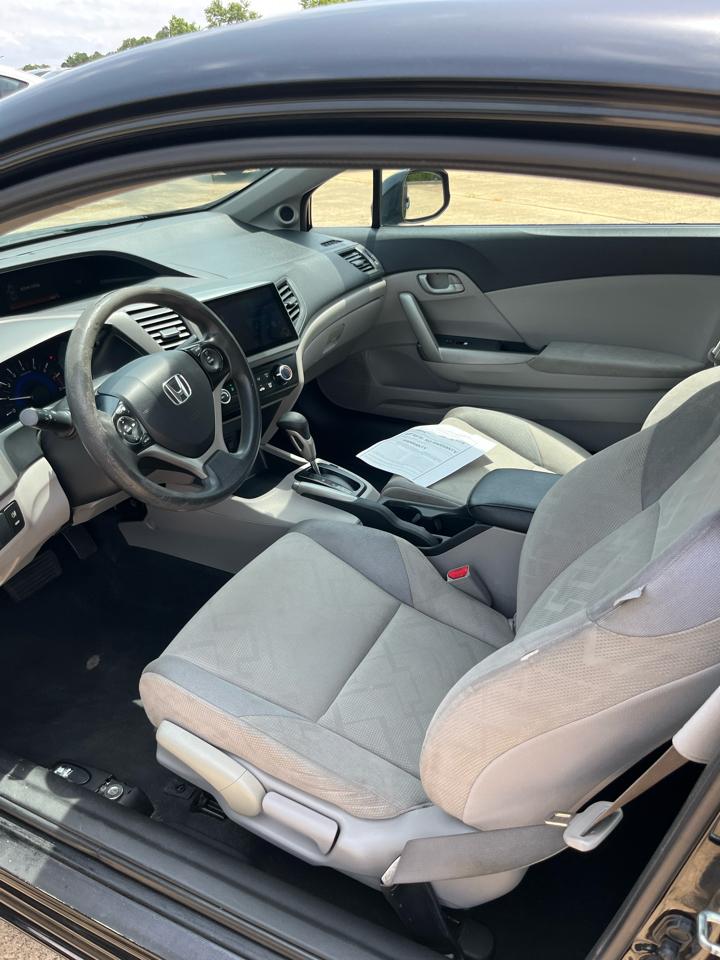 Honda Civic LX Coupe 5-Speed AT 2012