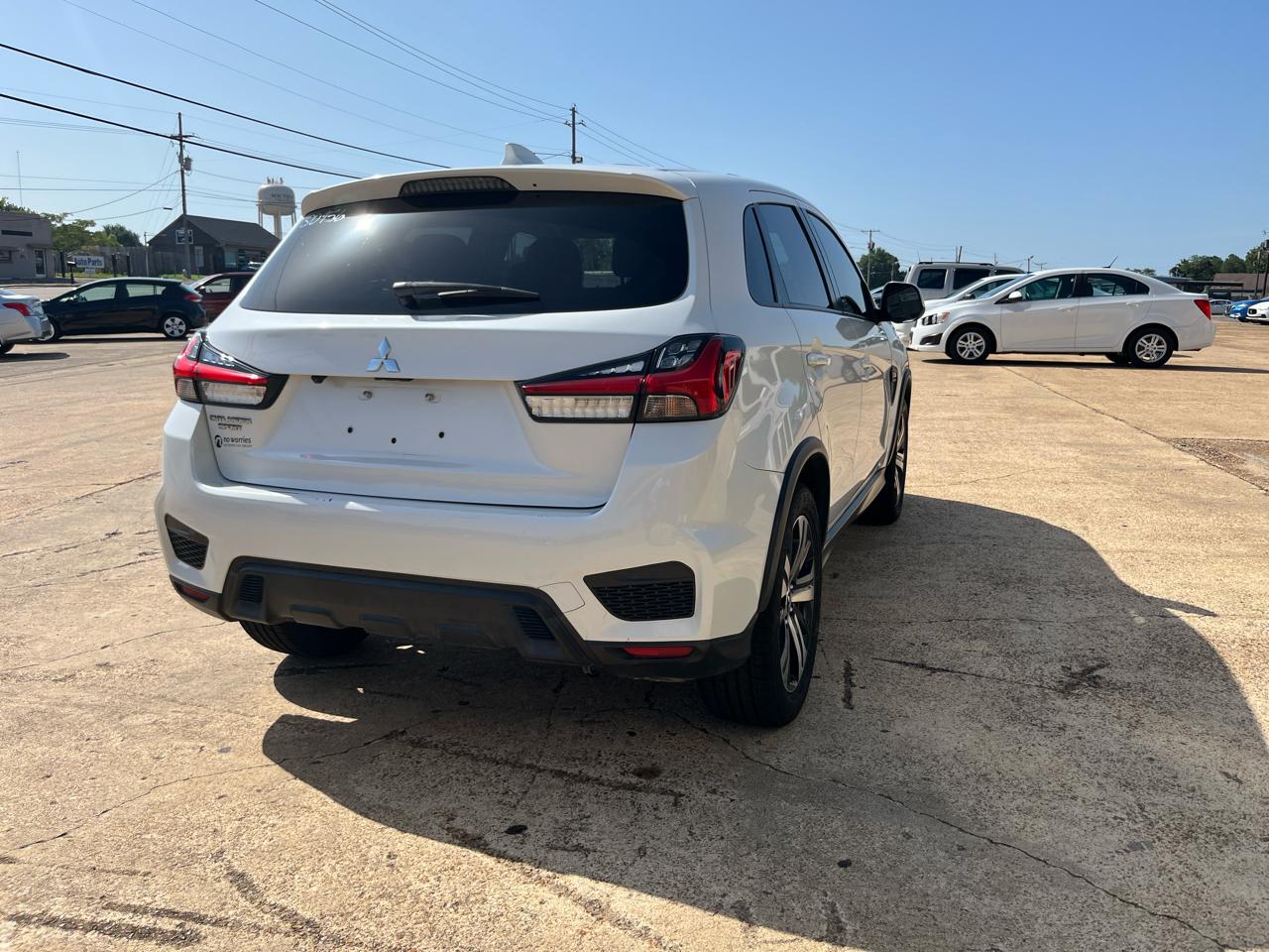 Mitsubishi Outlander Sport 2.0 ES CVT 2020