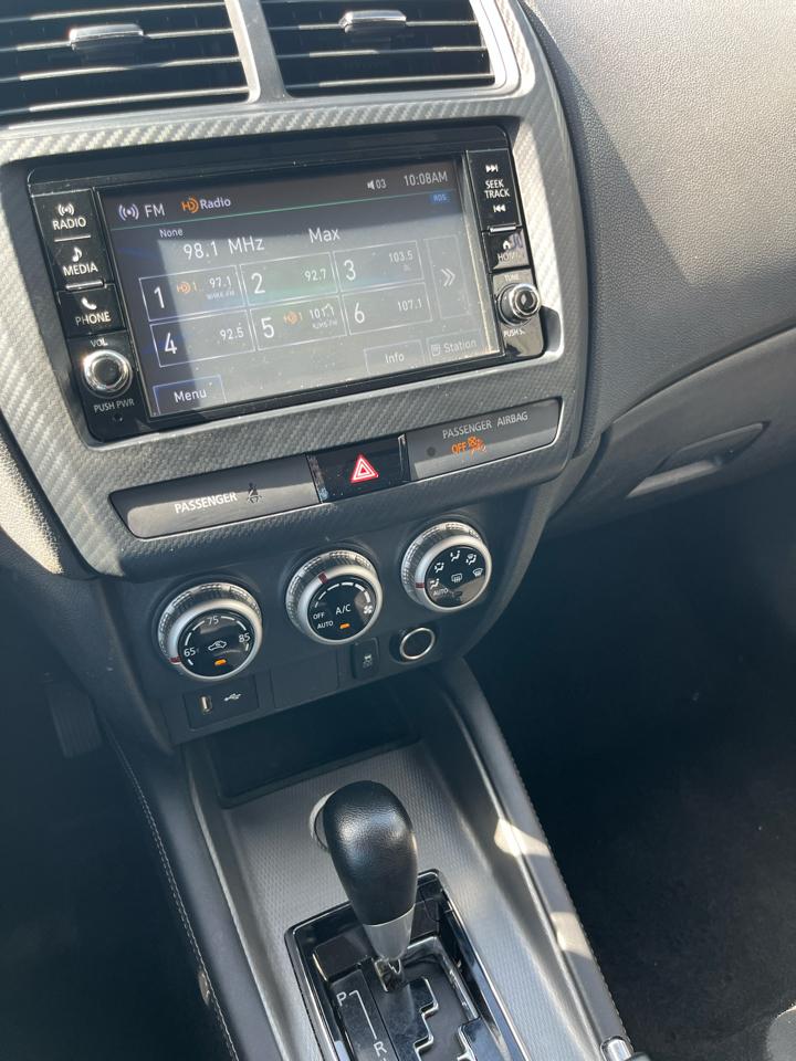 Mitsubishi Outlander Sport 2.0 ES CVT 2020