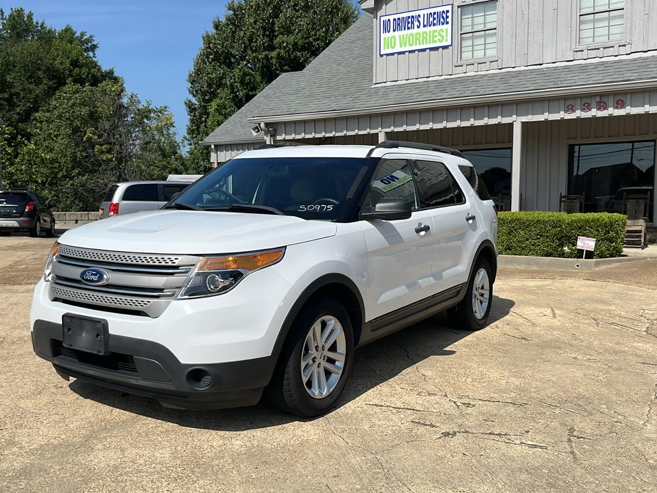 Ford Explorer Base FWD 2015