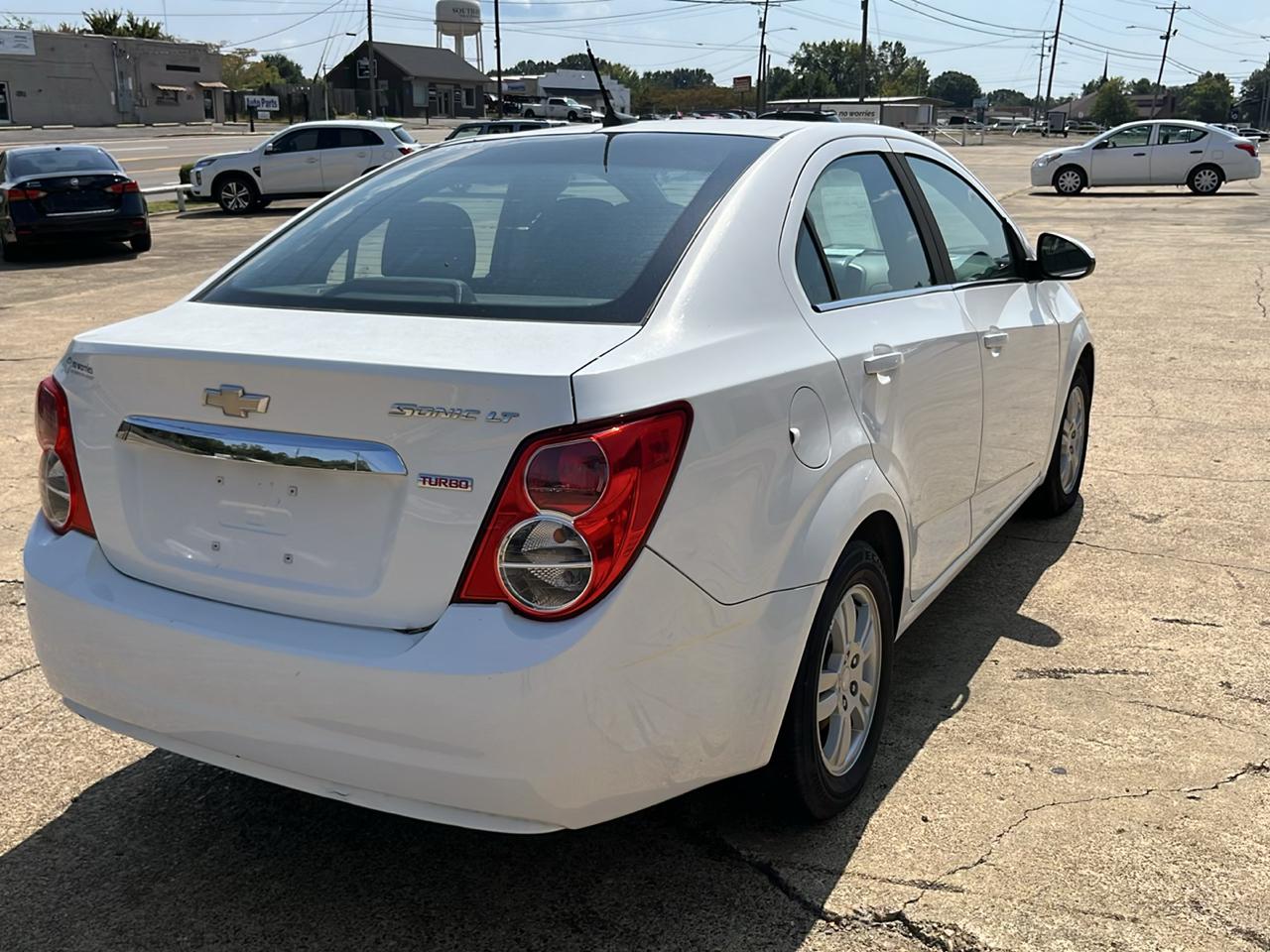 Chevrolet Sonic 2LT Sedan 2012
