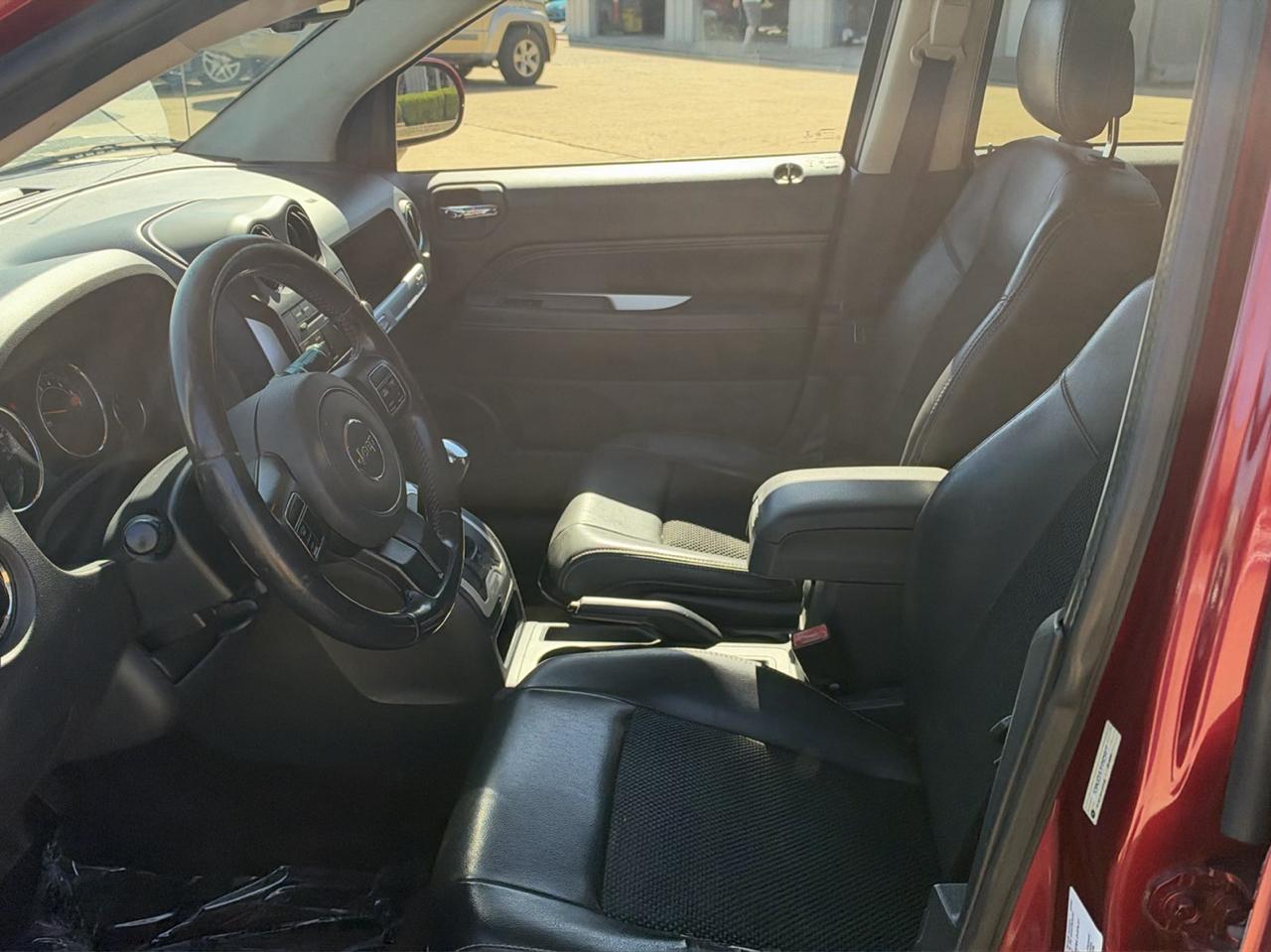 Jeep Compass Latitude FWD 2014
