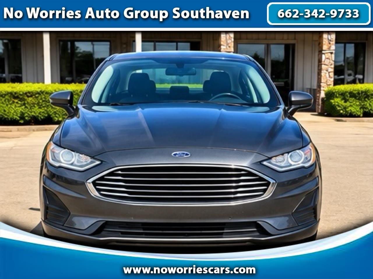 2020 Ford Fusion SE