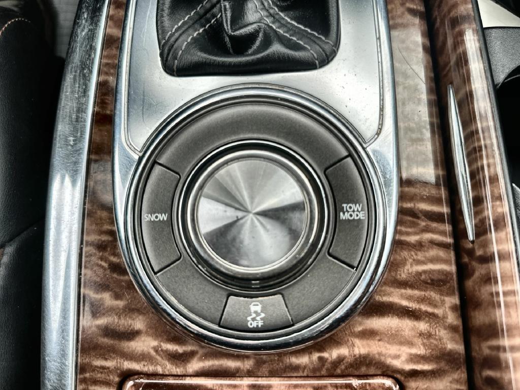 Nissan Armada Platinum 2020