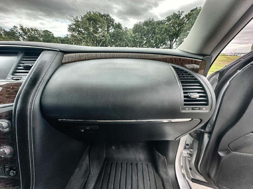 Nissan Armada Platinum 2020