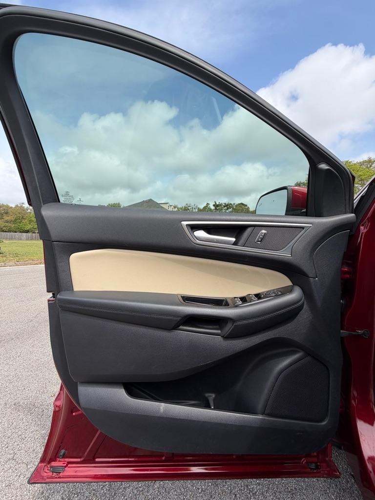 Ford Edge SEL FWD 2019