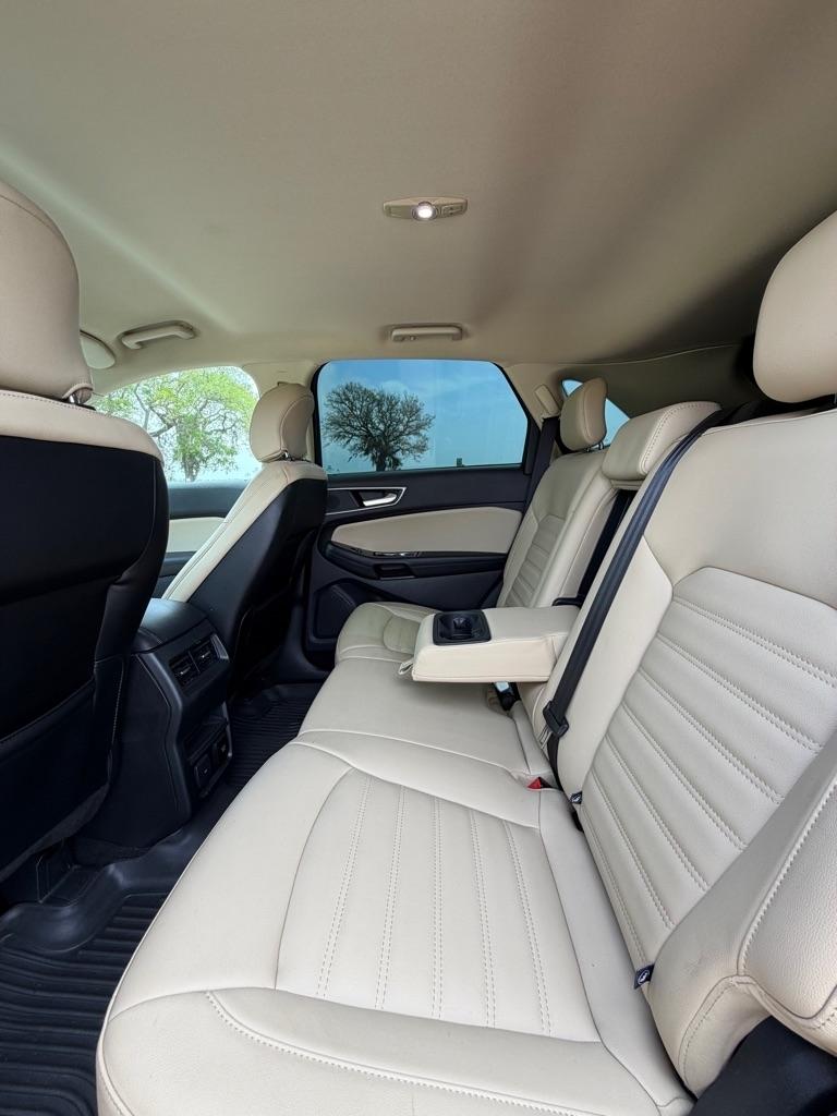 Ford Edge SEL FWD 2019