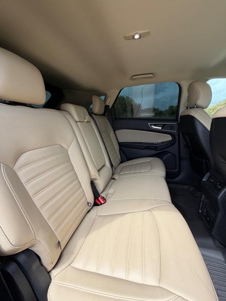 Ford Edge SEL FWD 2019