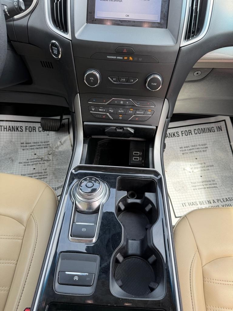 Ford Edge SEL FWD 2019