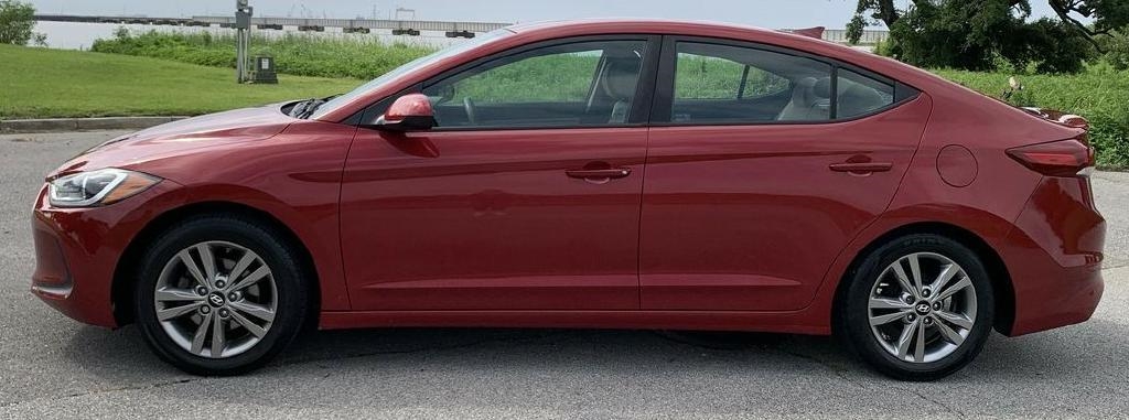 Hyundai Elantra SE 2017