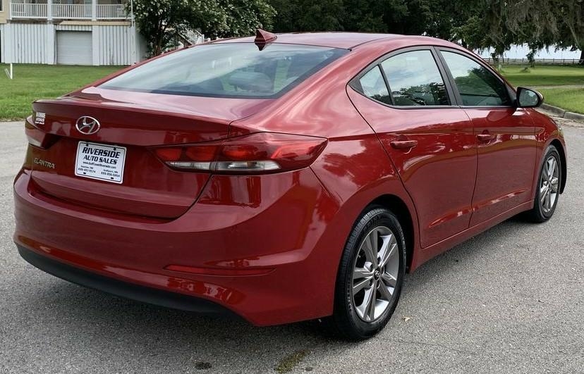 Hyundai Elantra SE 2017