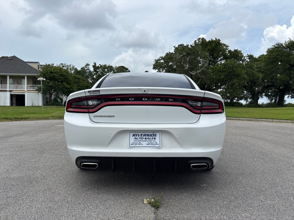 Dodge Charger SXT RWD 2021