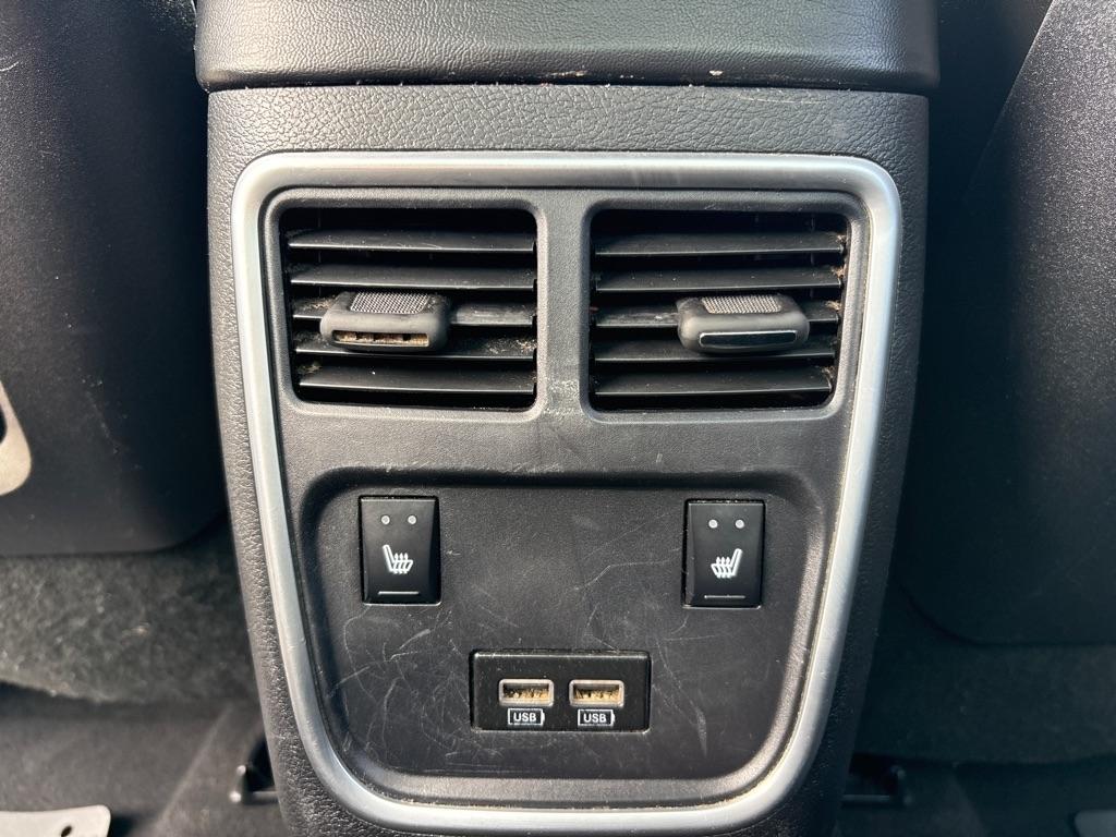 Dodge Charger SXT RWD 2021