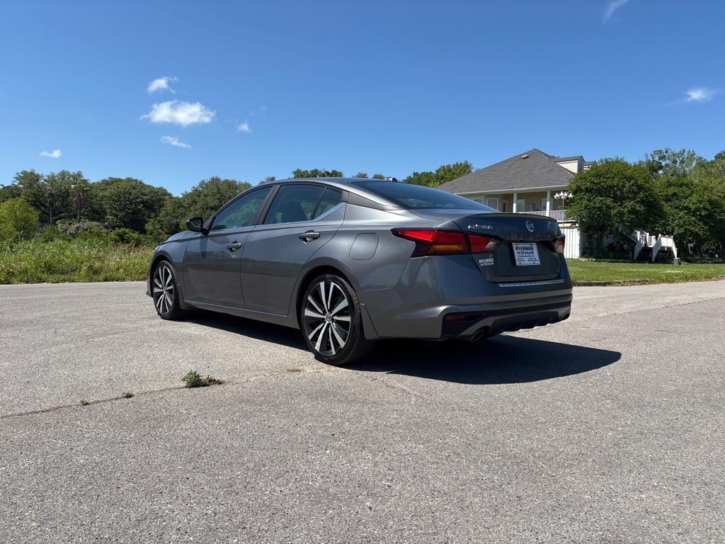 Nissan Altima 2.5 SR Sedan 2022