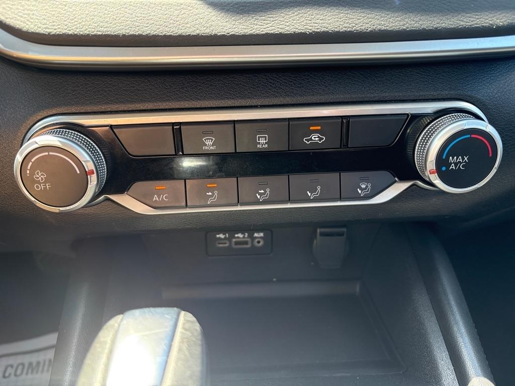 Nissan Altima 2.5 SR Sedan 2022