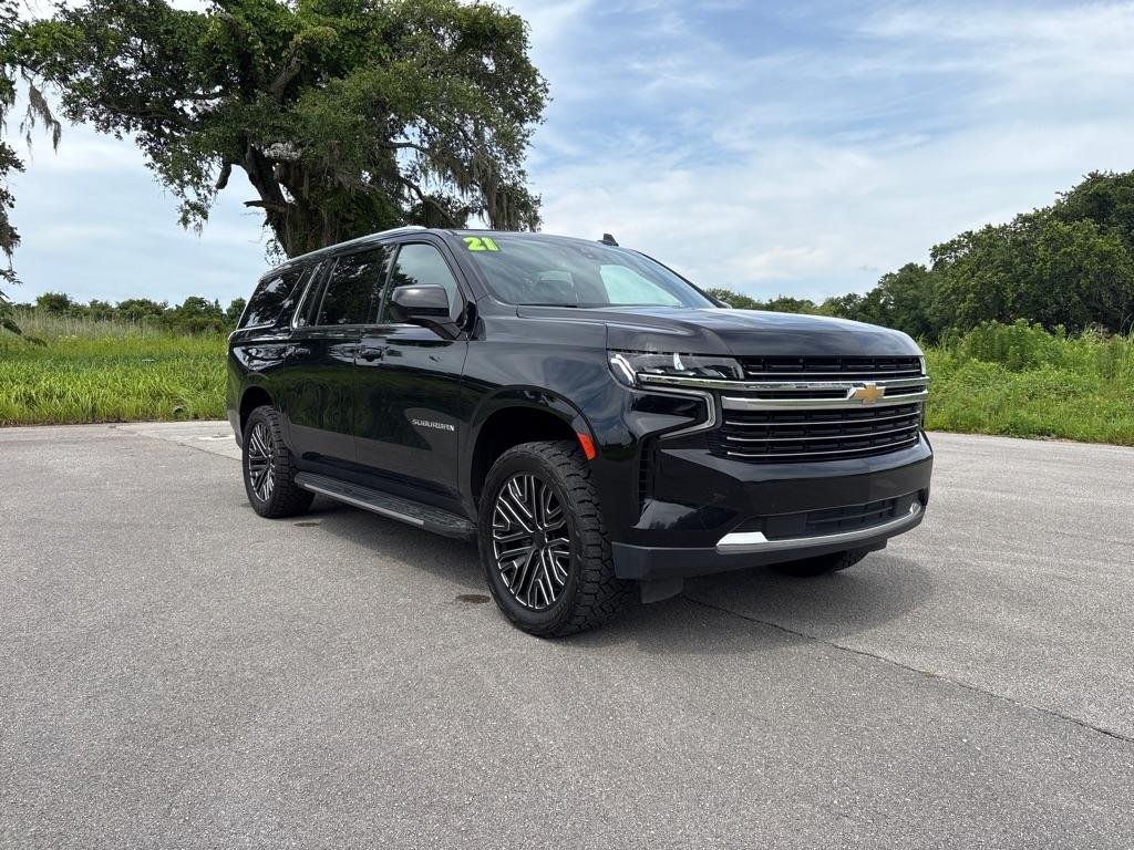 Chevrolet Suburban LT 2021