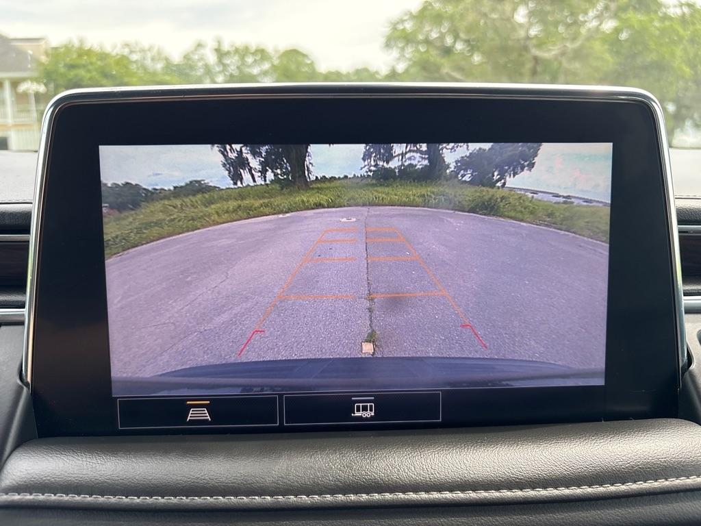 Chevrolet Suburban LT 2021