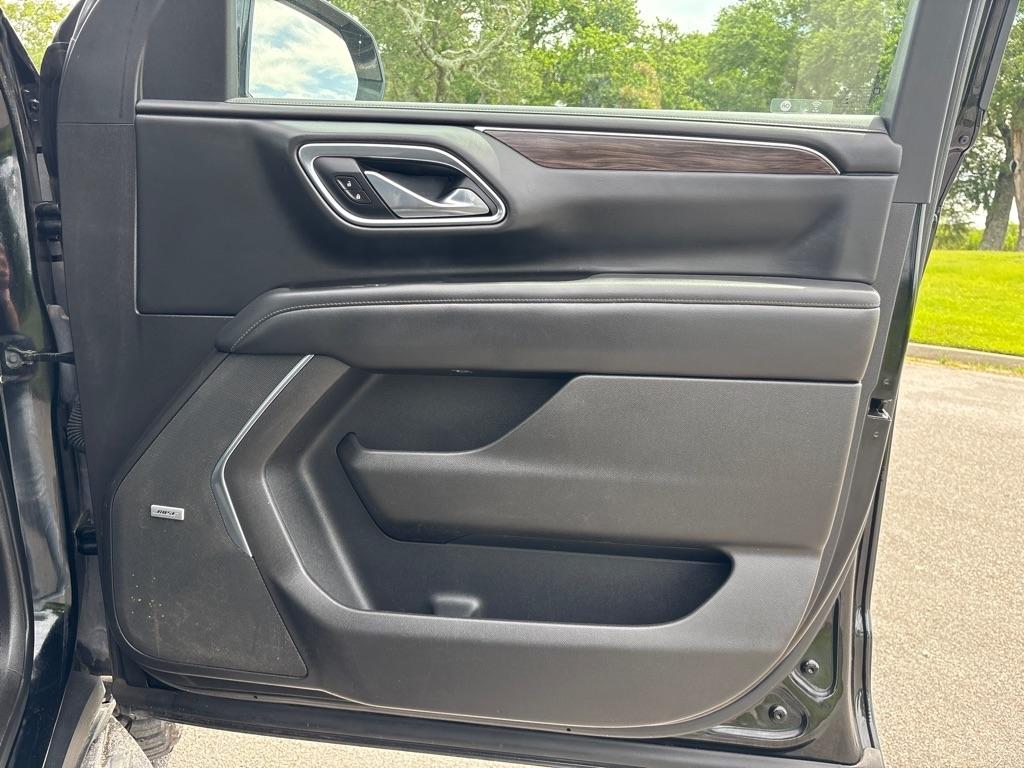 Chevrolet Suburban LT 2021