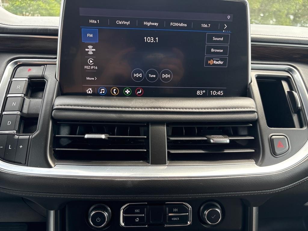 Chevrolet Suburban LT 2021