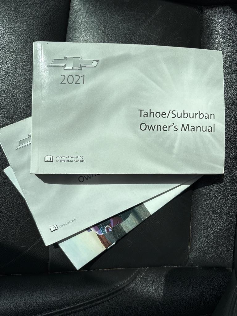 Chevrolet Suburban LT 2021